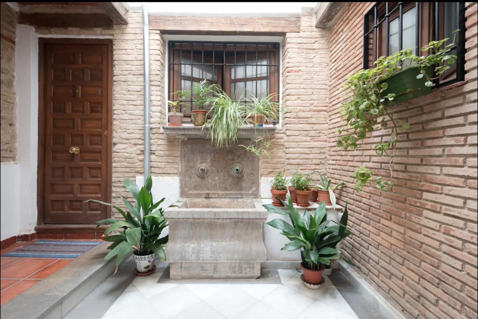 Appartamento In The Historic Center Of Albaicin, Near The Alhambra